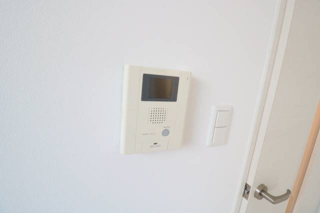セキュリティ　安心のモニターフォン♪