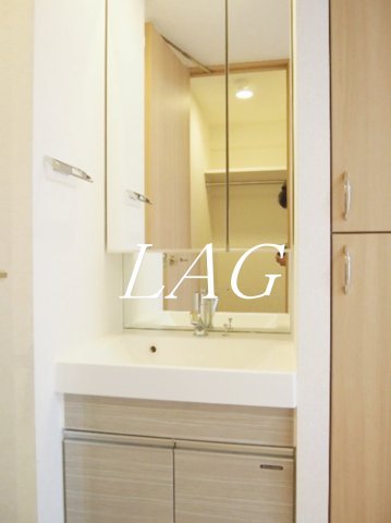 洗面設備　洗面台です。