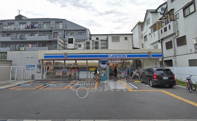 コンビニ　ローソン　HA　阪急上新庄店（コンビニ）まで238m