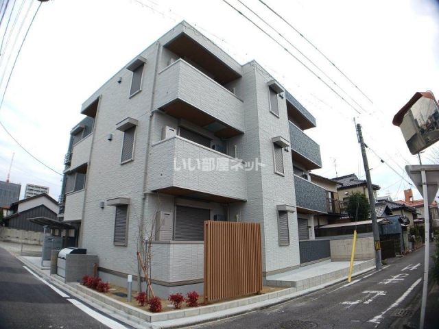 ブリリアン庄内の外観写真