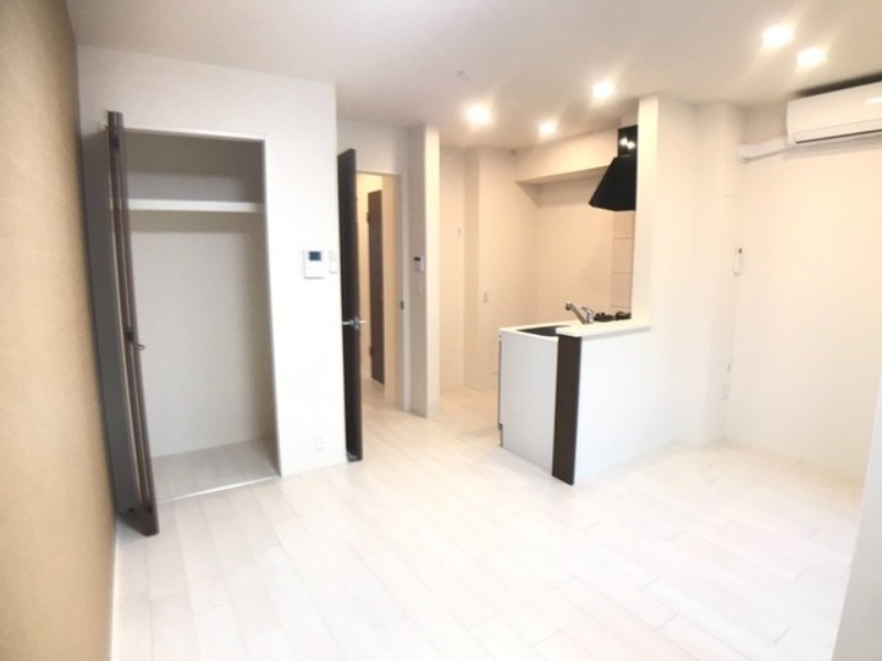 居室・リビング　図面と現状に相違がある場合には現状を優先