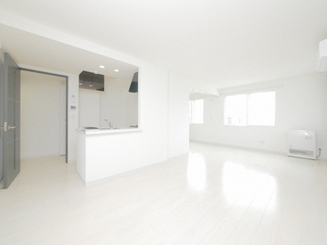 居室・リビング　ペット可築浅デザイナーズ♪