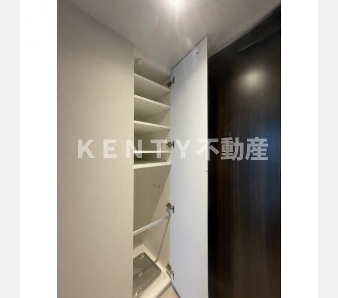 玄関　シンプルで使いやすい玄関です