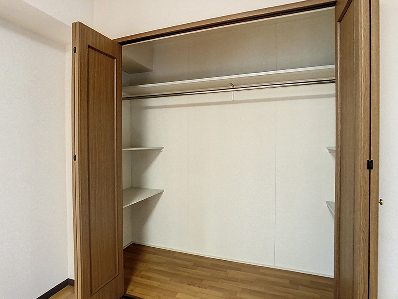 収納　※別の部屋の写真です