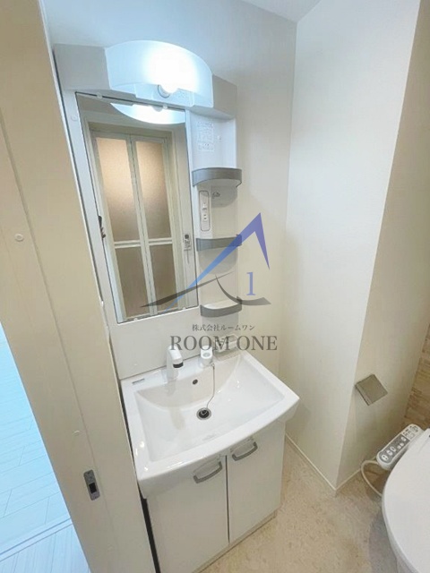 洗面設備　洗面台です。