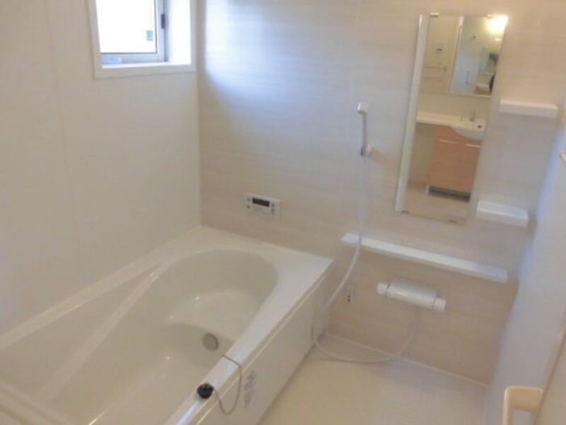 バス・シャワールーム　図面と現状に相違がある場合には現状を優先