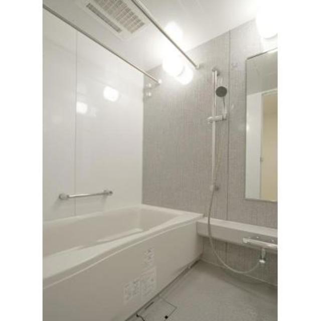 バス・シャワールーム　※写真は同タイプ住戸です。