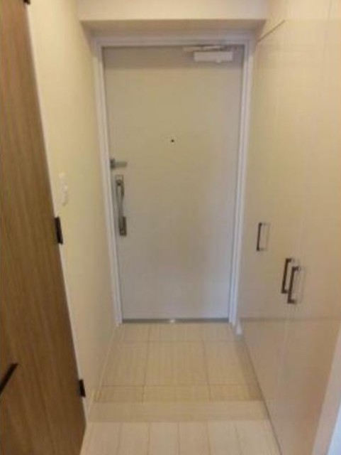 玄関　別部屋同仕様