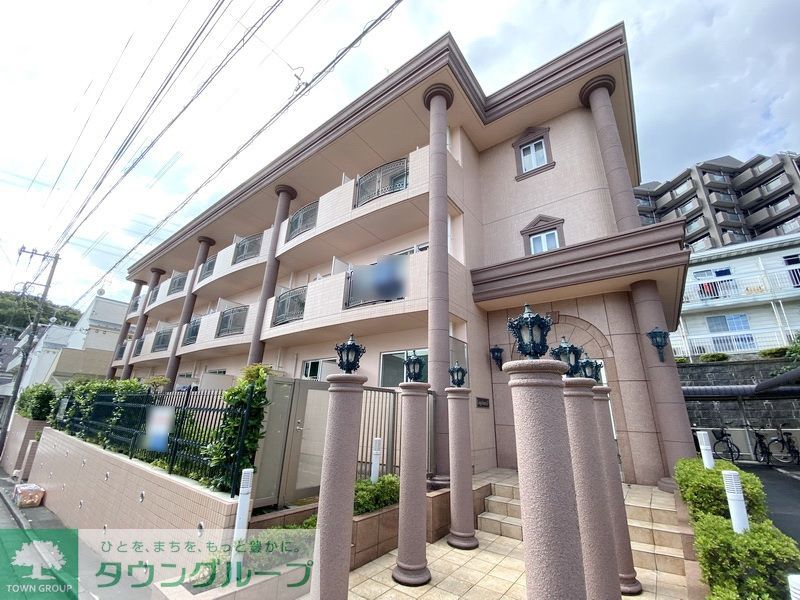 建物外観　★お部屋探しはタウンハウジング高幡不動店まで★