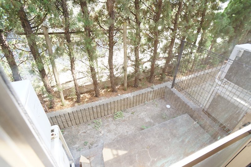 バルコニー　専用庭