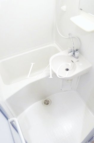 バス・シャワールーム　お風呂です。