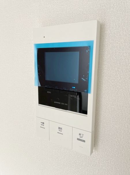 セキュリティ　★モニター付きインターホンで来客時も安心★
