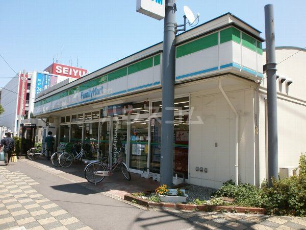 コンビニ　ファミリーマート小手指店（コンビニ）まで568m