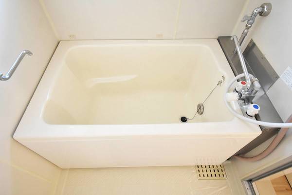 バス・シャワールーム　ビレッジハウスの同一物件・同一タイプの間取りの写真です