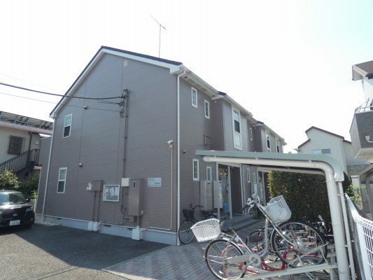 建物外観　落ち着いた雰囲気の外観です
