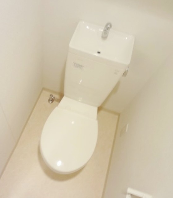 トイレ　別部屋同仕様