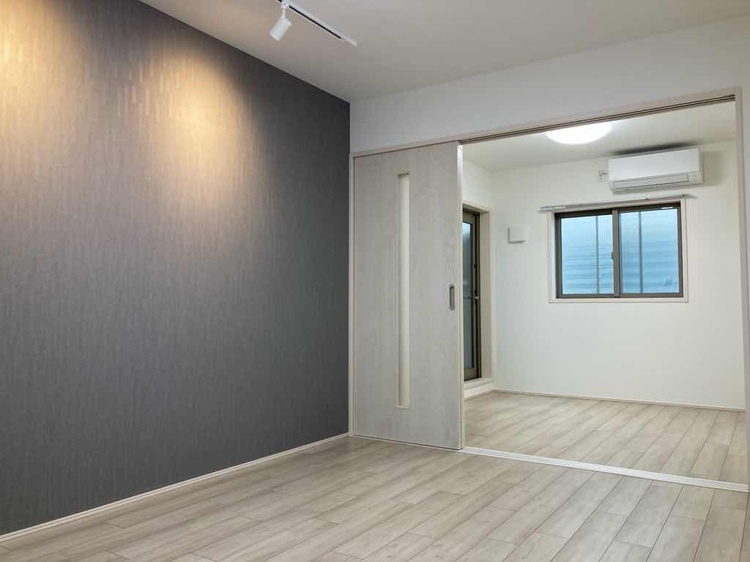 居室・リビング　エアコン付きで初期費用を抑えられます♪