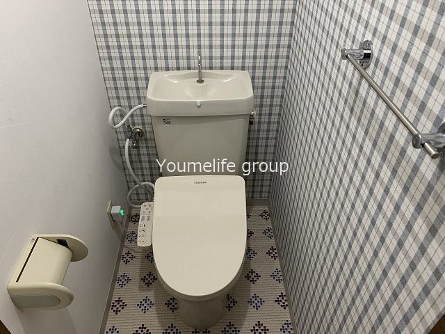 トイレ　別部屋同タイプ