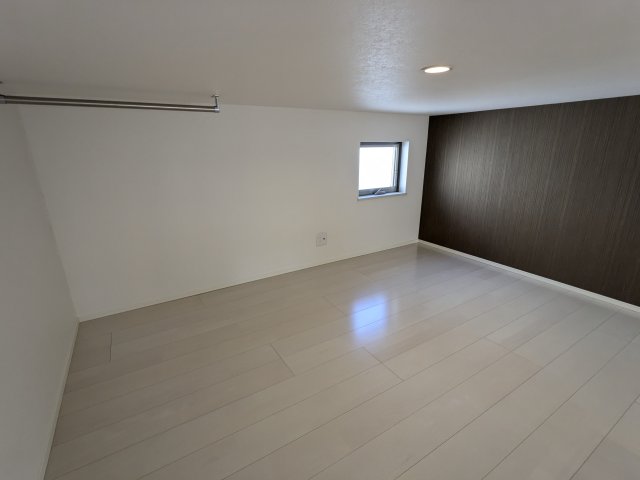 その他　203号室ロフト