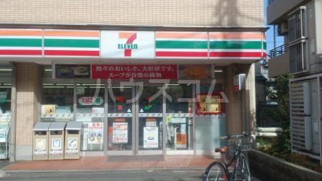 コンビニ　セブン-イレブン 板橋高島平８丁目店（コンビニ）まで382m