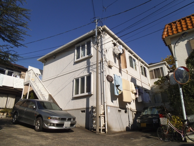 建物外観　日当たりのよい建物です