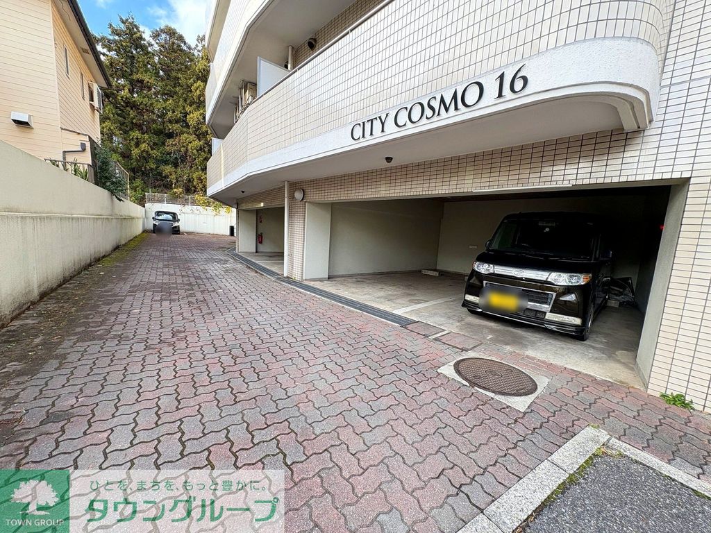 駐車場　お問合せはタウンハウジングまで！※現地待合わせ相談可能