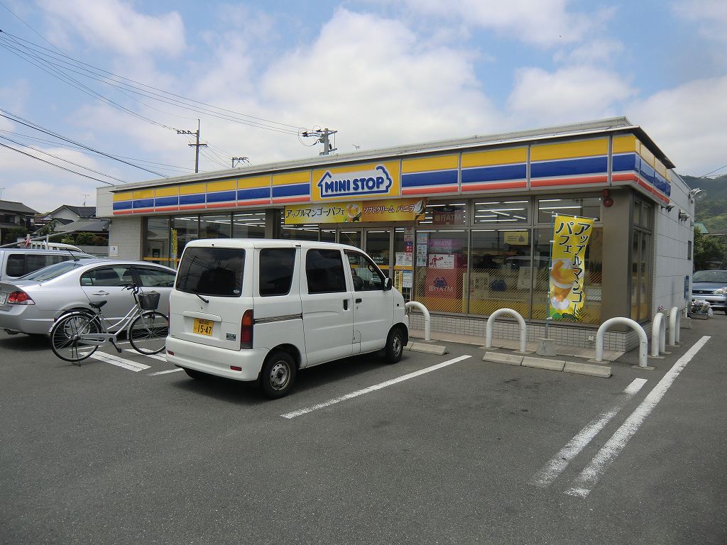 コンビニ　ミニストップ 太宰府坂本店（コンビニ）まで454m