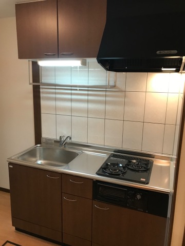 キッチン　※同タイプの部屋写真です