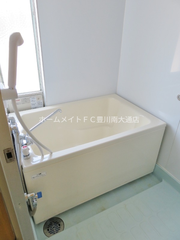 バス・シャワールーム　同型別部屋写真