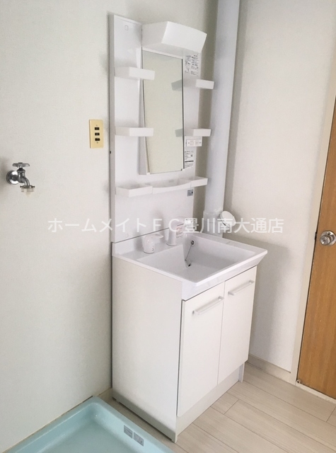 洗面設備　同型別部屋写真
