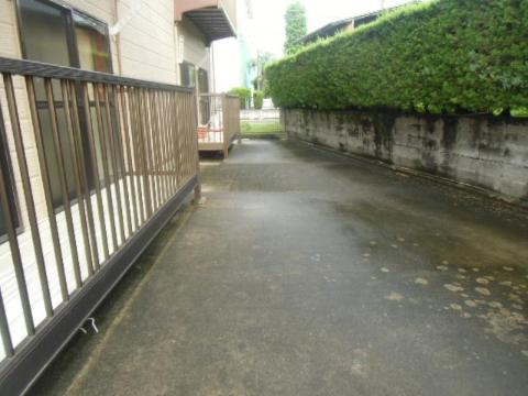 庭　中庭（イメージ）