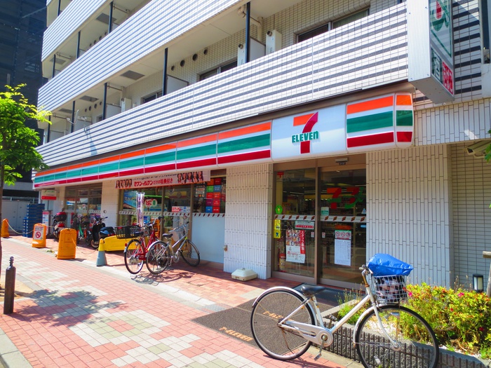 コンビニ　セブンイレブン 江東南砂2丁目店（コンビニ）まで560m
