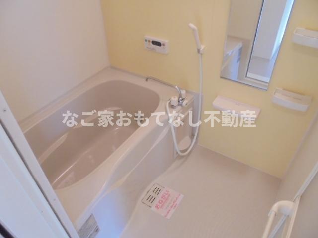 バス・シャワールーム　同型タイプ
