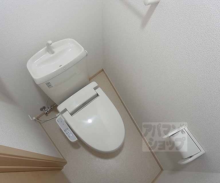 トイレ　ウォシュレット装備