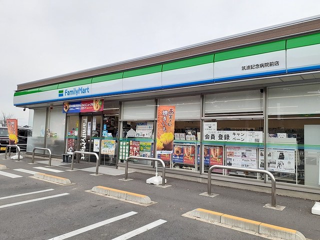 コンビニ　ファミリーマ-ト記念病院前店（コンビニ）まで1840m