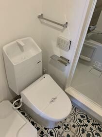 ソルナクレイシア新高円寺のトイレ写真