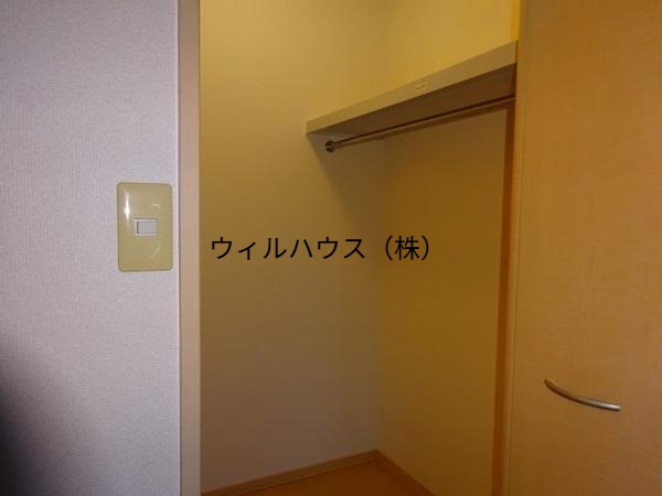 収納　ウォークインクローゼット！