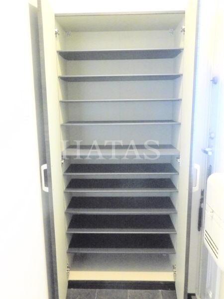 玄関　同物件別部屋です。