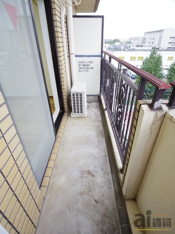 バルコニー　※同仕様写真
