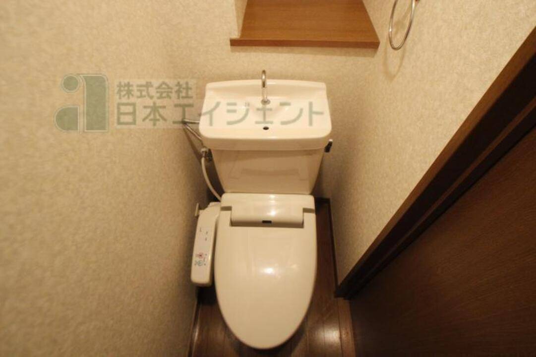 トイレ　トイレ