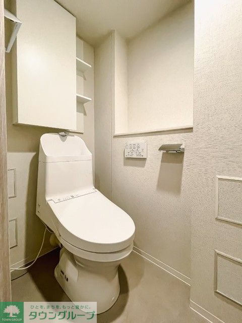 トイレ　※写真は同タイプ住戸です。