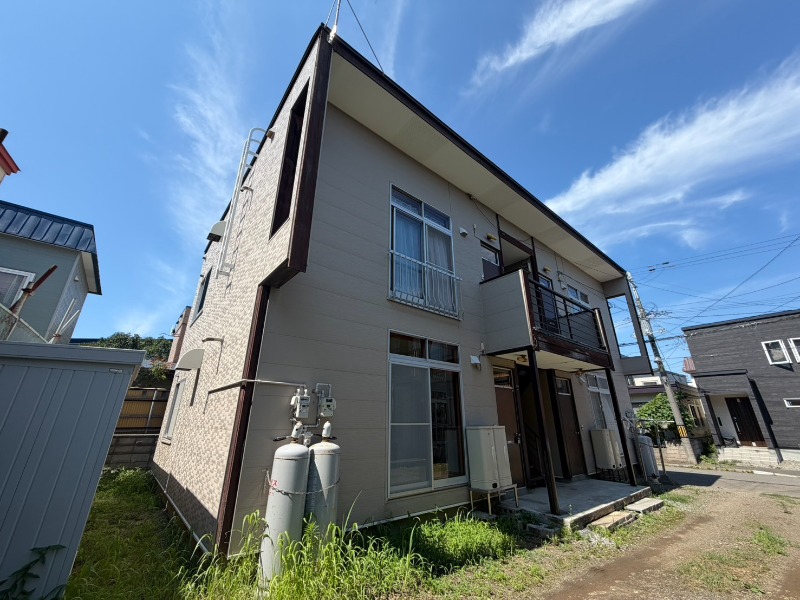 建物外観　札幌市北区新川３条「ホンマコーポラスＢ棟」
