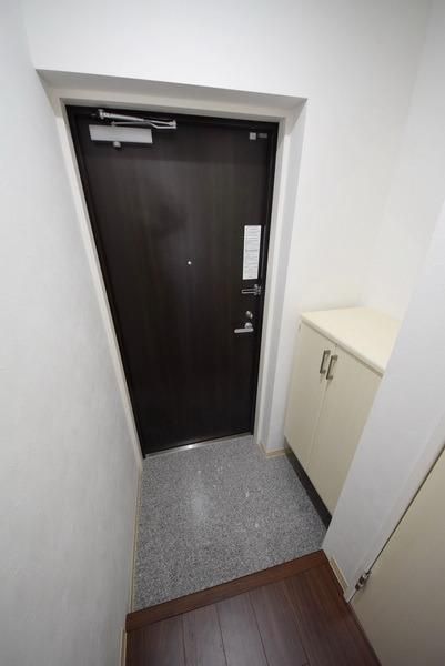 玄関　収納付の玄関スペース