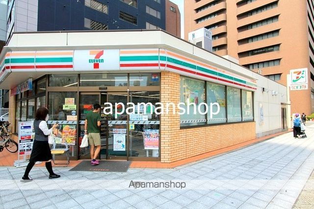 コンビニ　セブンイレブン（コンビニ）まで120m
