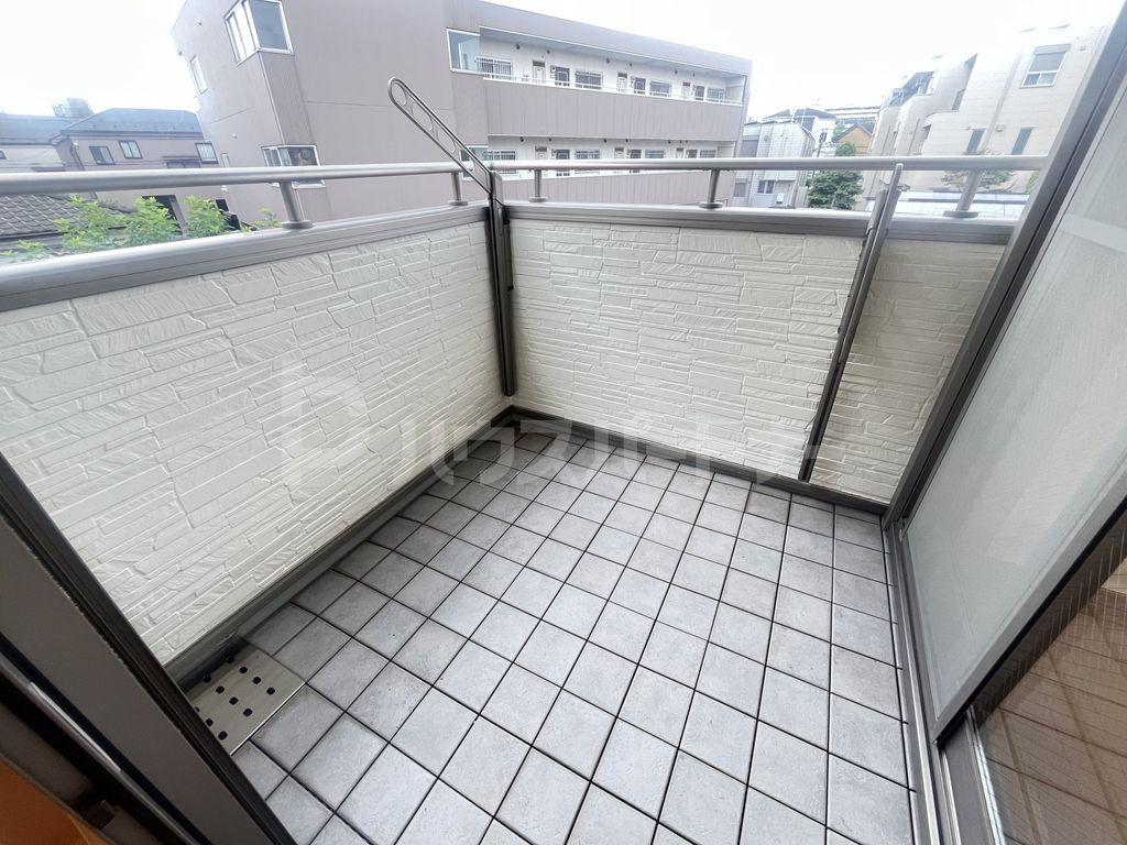 鹿骨2丁目戸建の内装写真
