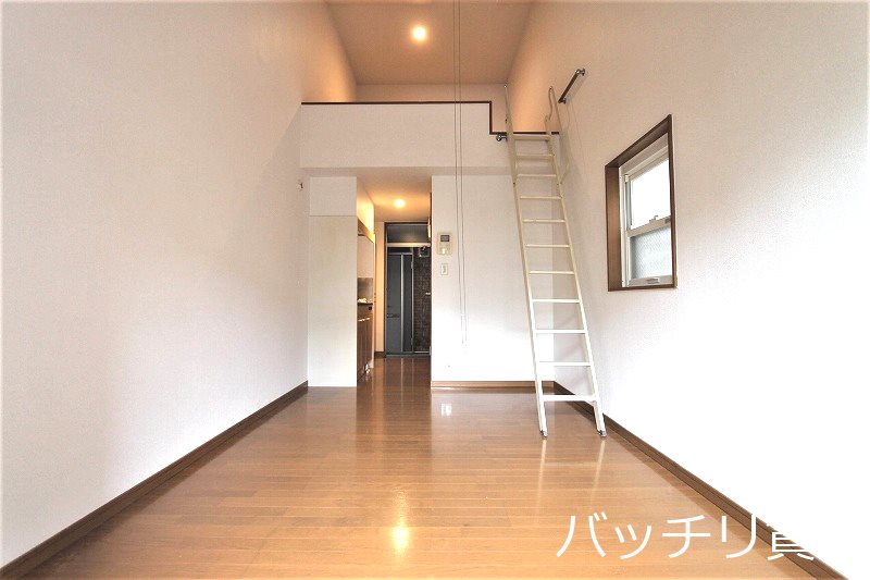 居室・リビング　画像は別号室タイプの為、現状を優先致します。