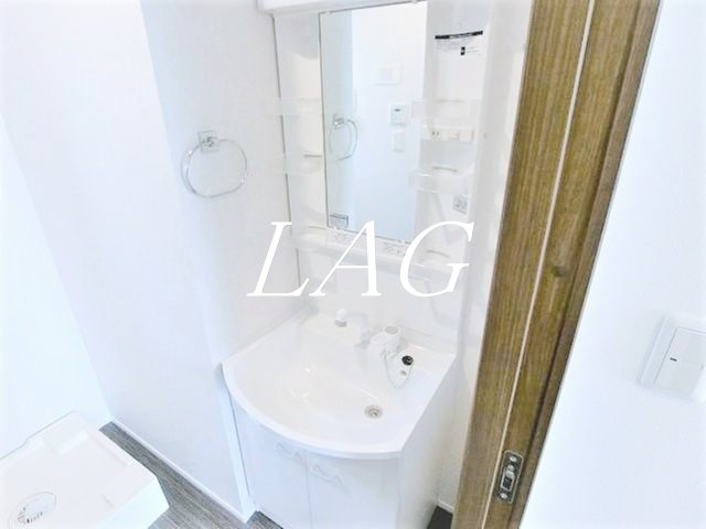 洗面設備　洗面台です。