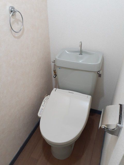 ロイヤルタウンのトイレ写真
