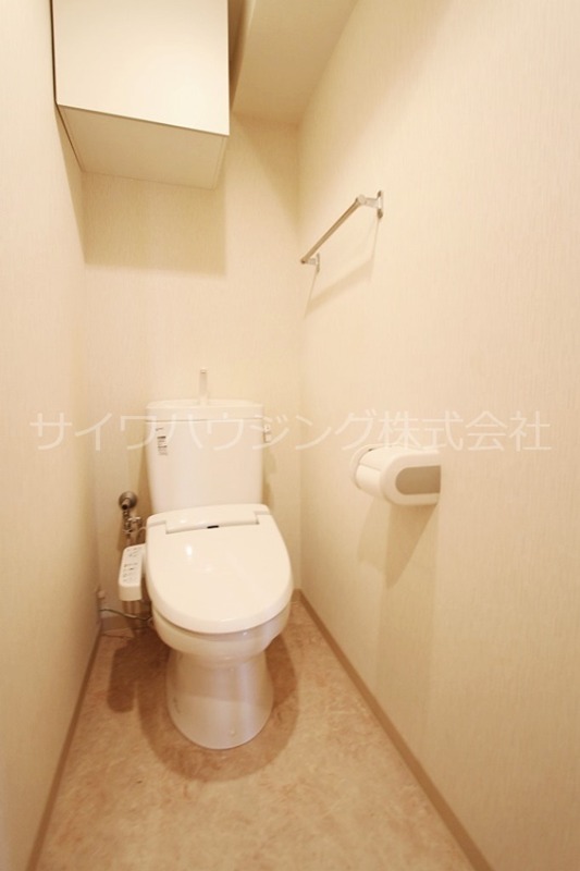 トイレ　過去の参考写真になります。
