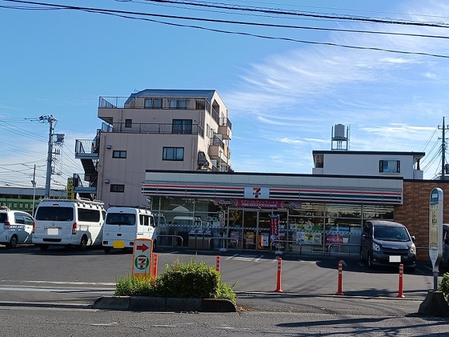 コンビニ　セブン　川口芝塚原2丁目店（コンビニ）まで650m